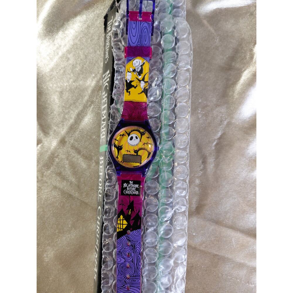 2 Vintage Nightmare Before Christmas Watches - Picture 2 of 7